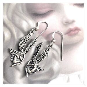 VINTAGE Sterling Silver Artisan Hammered Fairy Earrings